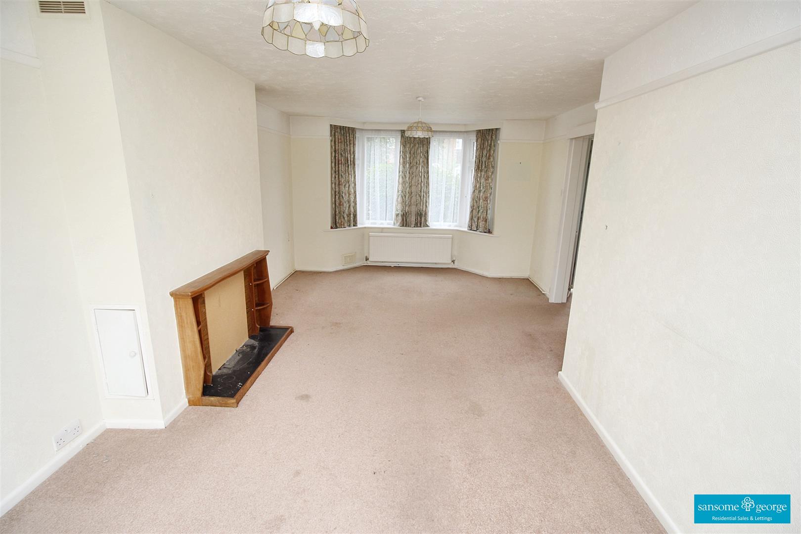2 bed property in Longworth Avenue, Tilehurst